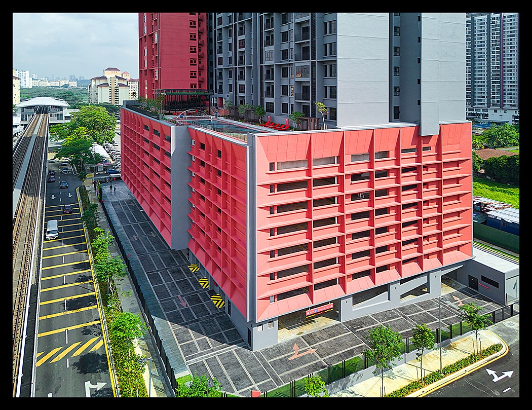 Expressionz Suite Exterior View